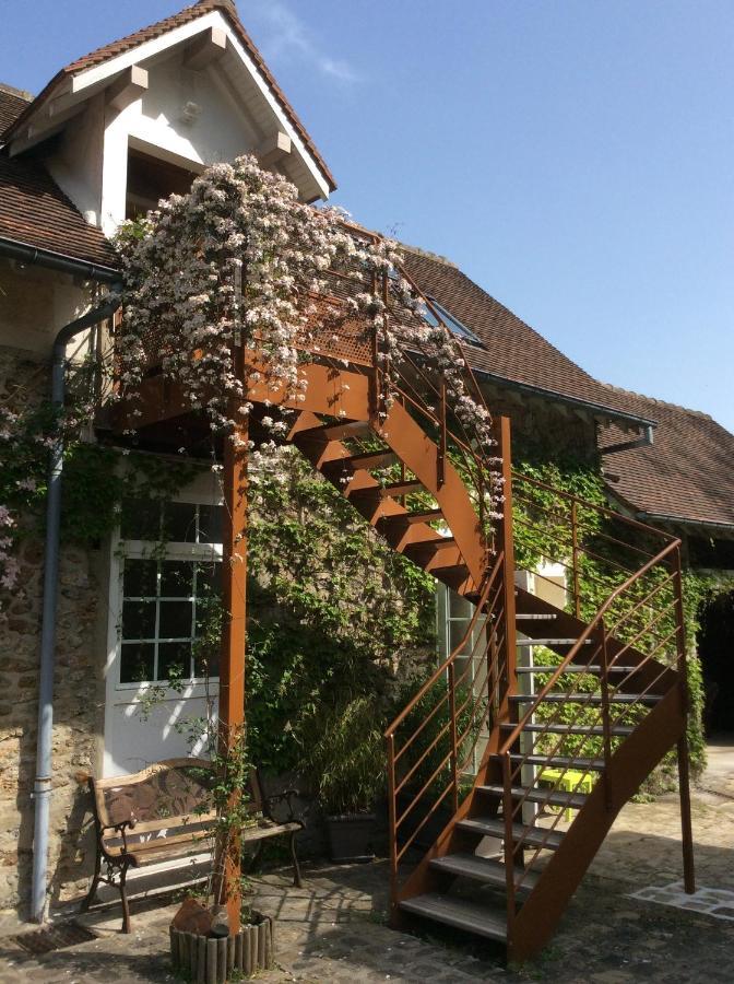 L'Orme Des Voyageurs Bed and Breakfast Boutigny Εξωτερικό φωτογραφία